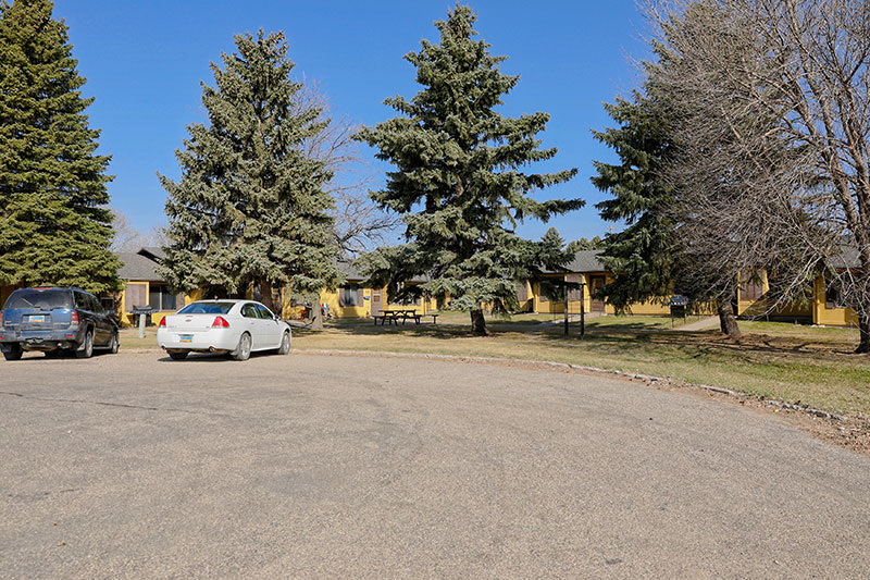 715 12th ST NW, Valley City, ND 58072